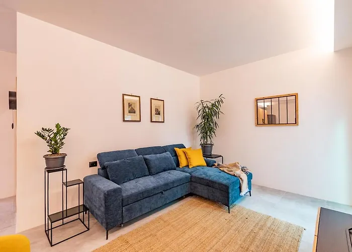 Borgo Felix - Authentic Living In Quadraro Apartment *