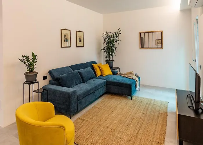 Borgo Felix - Authentic Living In Quadraro Rom